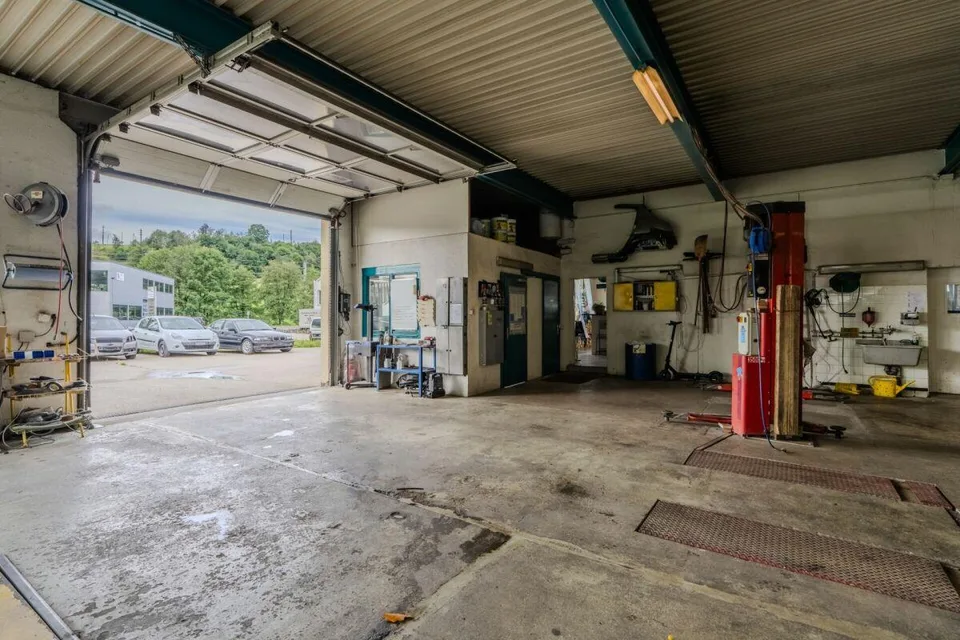 Immeuble industriel/dépôt – Foto 8 von 29