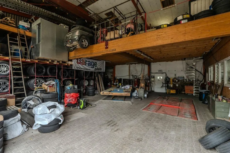 Immeuble industriel/dépôt – Foto 22 von 29