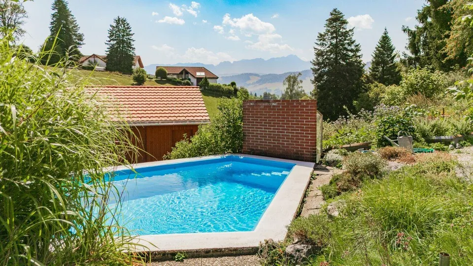 Freistehendes 8-Zimmer-Einfamilienhaus mit unverbaubarer Alpsteinsicht – Foto 5 von 14