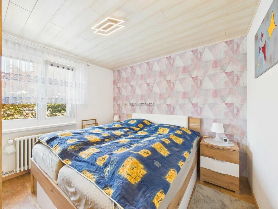 Wohnen mit Weitsicht - freistehendes Einfamilienhaus an sonniger Hanglage – Foto 15 von 18