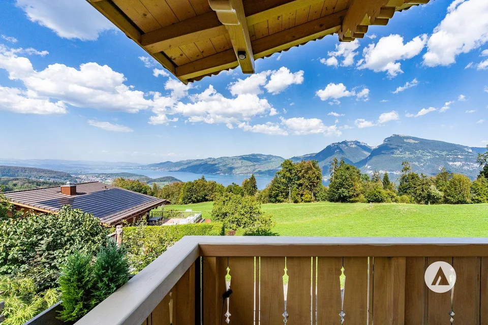 Berge und See direkt vor der Haustür – Foto 3 von 13