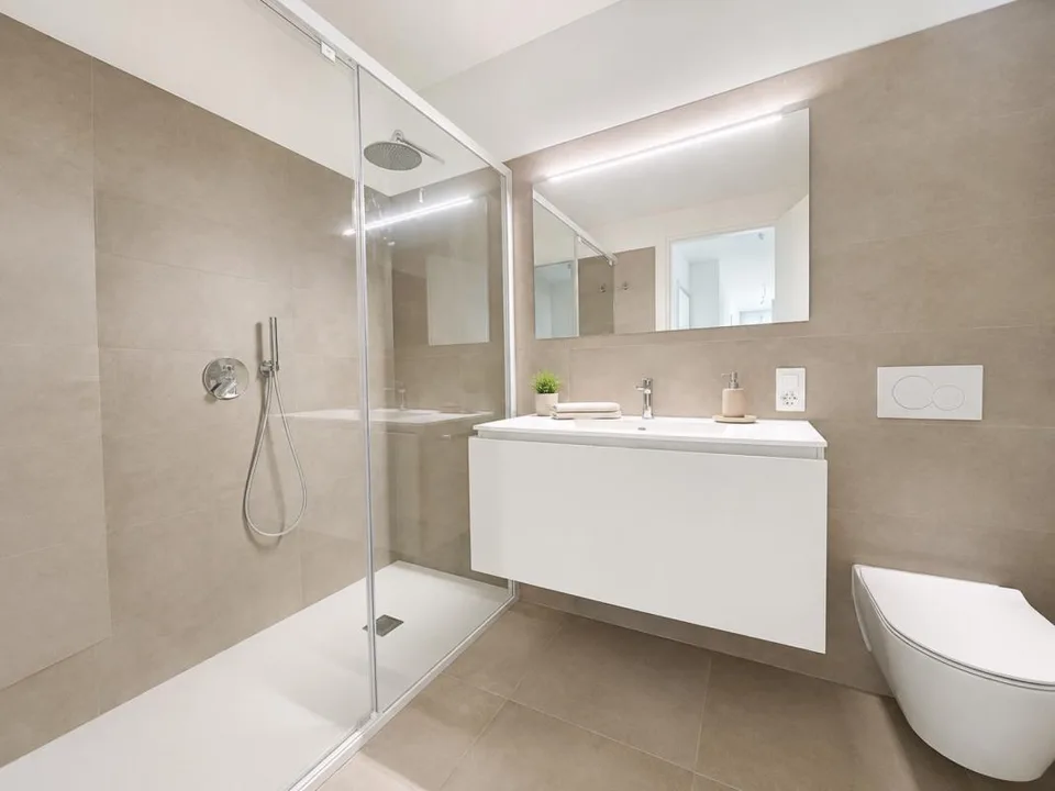 Appartamento di 4,5 locali con grande terrazza – Foto 3 von 5