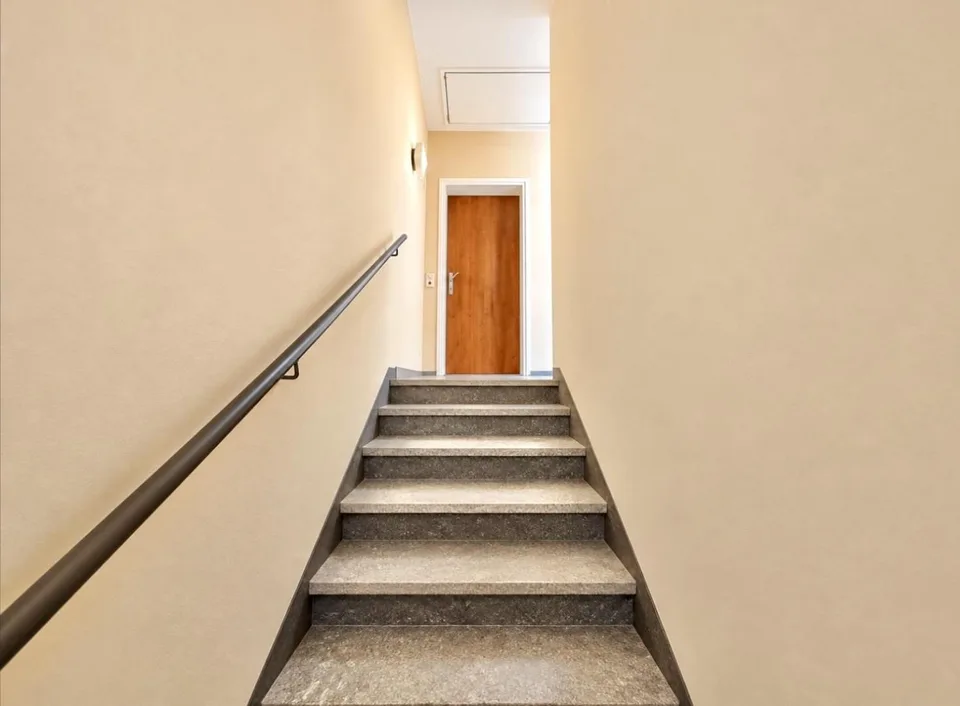 3 Zimmer-Wohnung im Dachgeschoss mit schöner Seesicht / appartament... – Foto 11 von 19