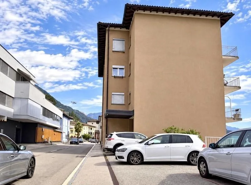 3 Zimmer-Wohnung im Dachgeschoss mit schöner Seesicht / appartament... – Foto 17 von 19