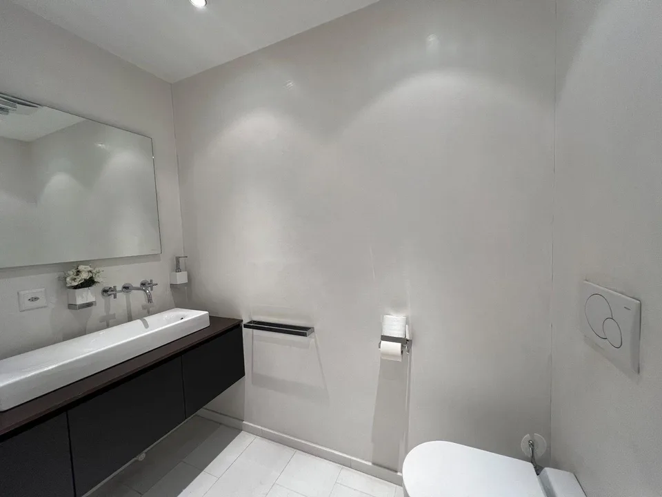 Spazio, design e comfort: duplex di oltre 160 m² a Chiasso – Foto 4 von 11
