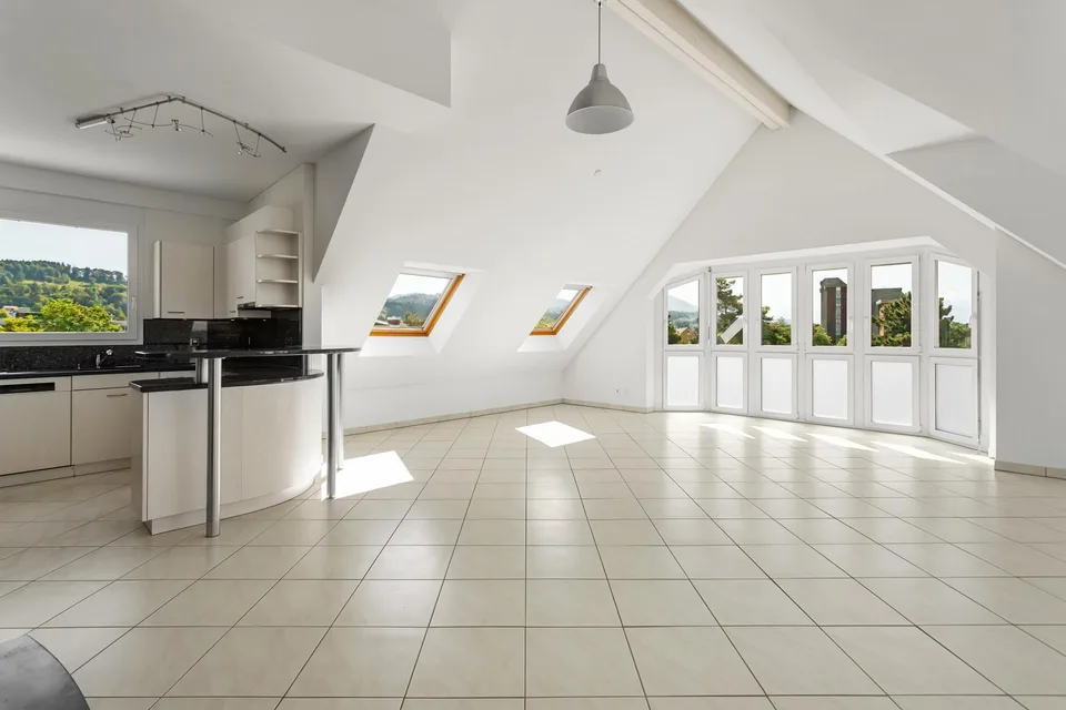 Appartement au grenier: Central & vue sur les Alpes – photo 3 sur 9