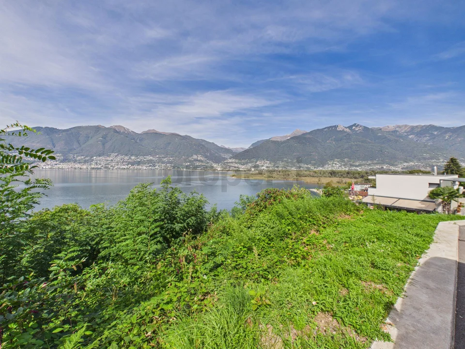 Terreno edificabile con vista panoramica sul Lago Maggiore e sulle ... – Foto 15 von 19