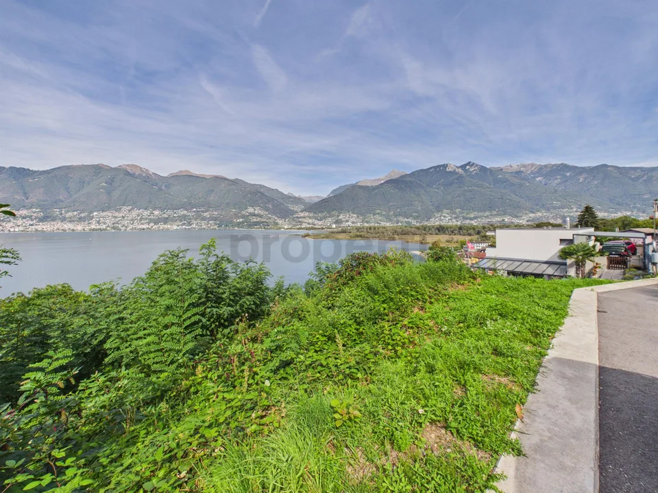 Terreno edificabile con vista panoramica sul Lago Maggiore e sulle ... – Foto 4 von 19