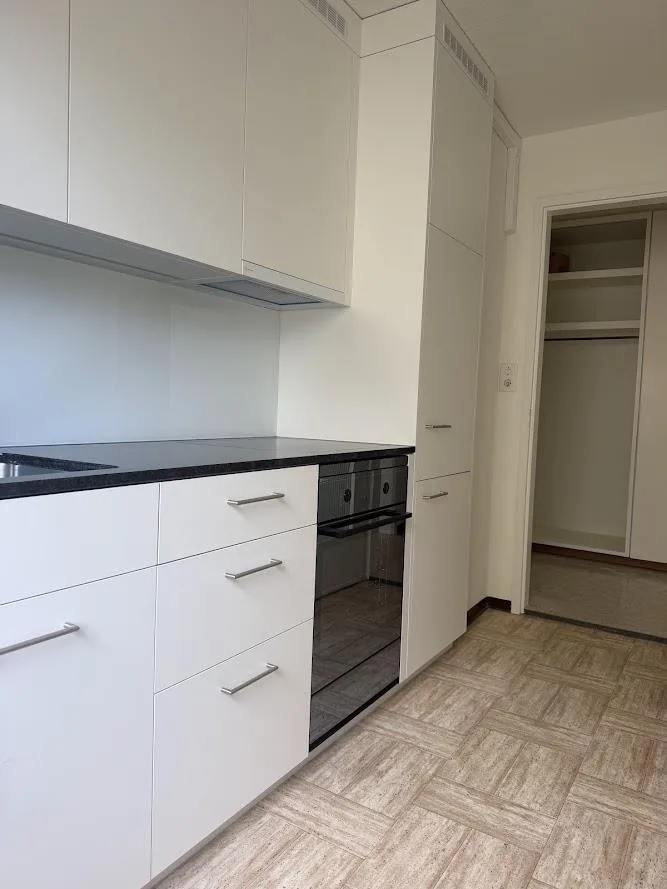 Helle und ruhige 2-Zimmerwohnung in Nähe Bahnhof – Foto 3 von 8