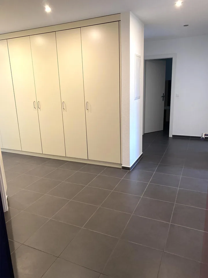 4.5-Zimmer-Gartenwohnung an zentraler Lage in Reinach – Foto 6 von 9