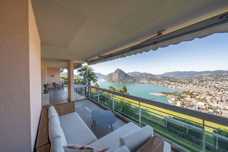 DUPLEX MIT GARTEN UND PANORAMABLICK AUF DEN SEE – Foto 22 von 30