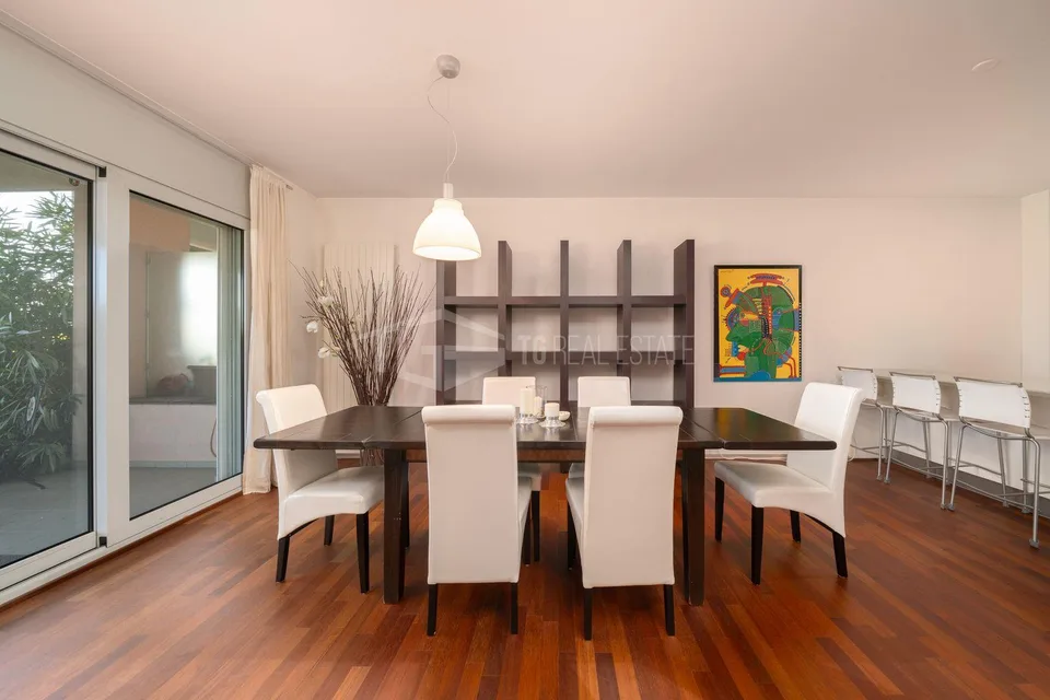 DUPLEX MIT GARTEN UND PANORAMABLICK AUF DEN SEE – Foto 7 von 30