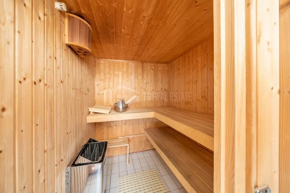 DUPLEX MIT GARTEN UND PANORAMABLICK AUF DEN SEE – Foto 29 von 30