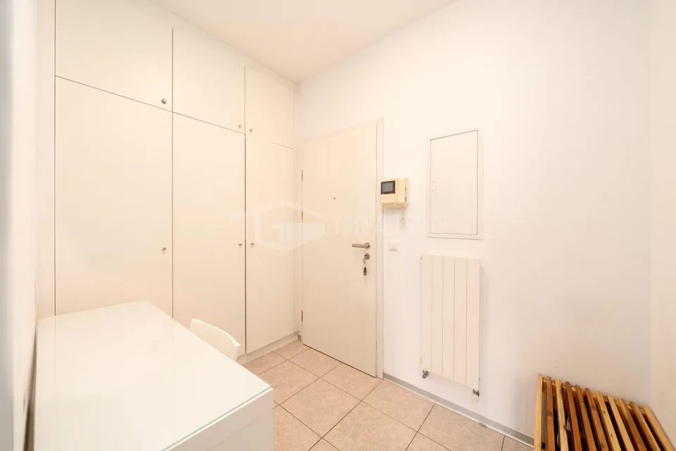 DUPLEX MIT GARTEN UND PANORAMABLICK AUF DEN SEE – Foto 16 von 30
