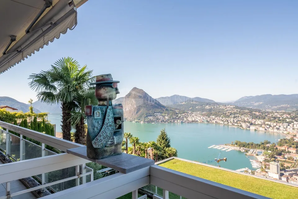 DUPLEX MIT GARTEN UND PANORAMABLICK AUF DEN SEE – Foto 3 von 30