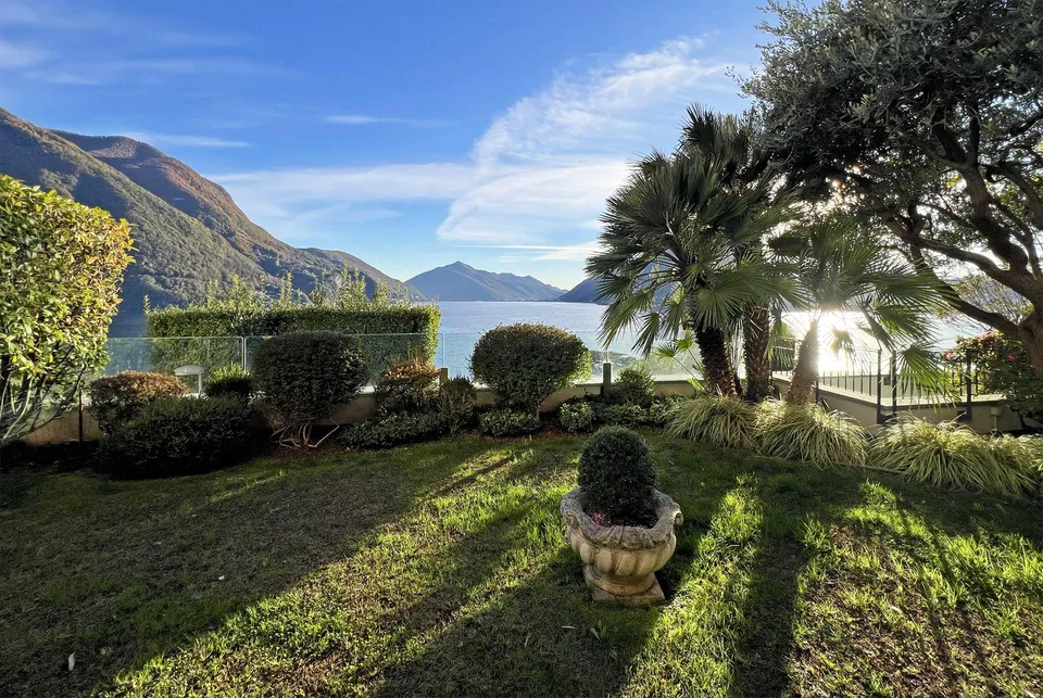PROPRIÉTÉ EXCLUSIVE DE 340 MQ AVEC VUE À COUPER LE SOUFFLE À CASTAGNOLA – photo 9 sur 9