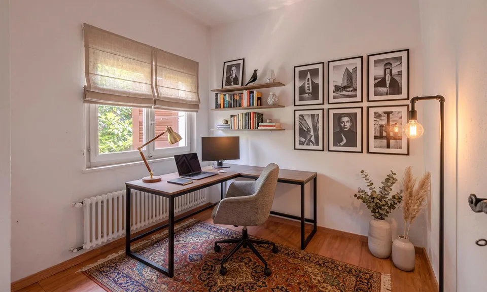 GROßES BIFAMILIENHAUS MIT 5,5 ZIMMERN UND SEEBLICK IN CUGNASCO – Foto 5 von 9