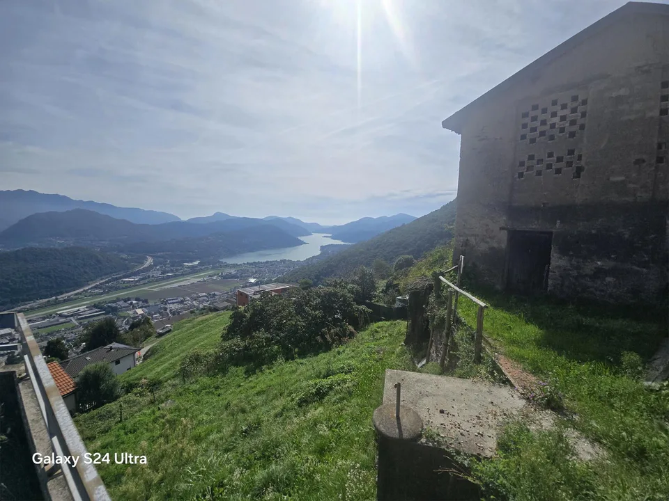 TERRENO EDIFICABILE CON RUSTICO VISTA LAGO A CADEMARIO – Foto 9 von 9