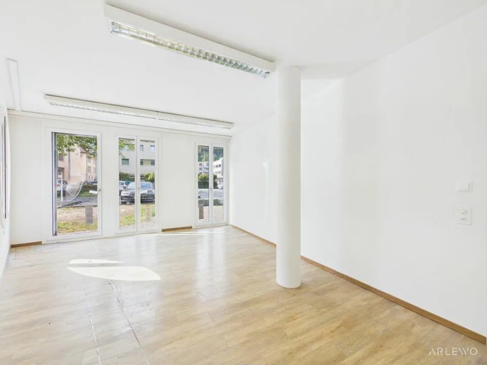 Ideale Raumeinteilung für Praxis- und Büronutzungen – Foto 11 von 20