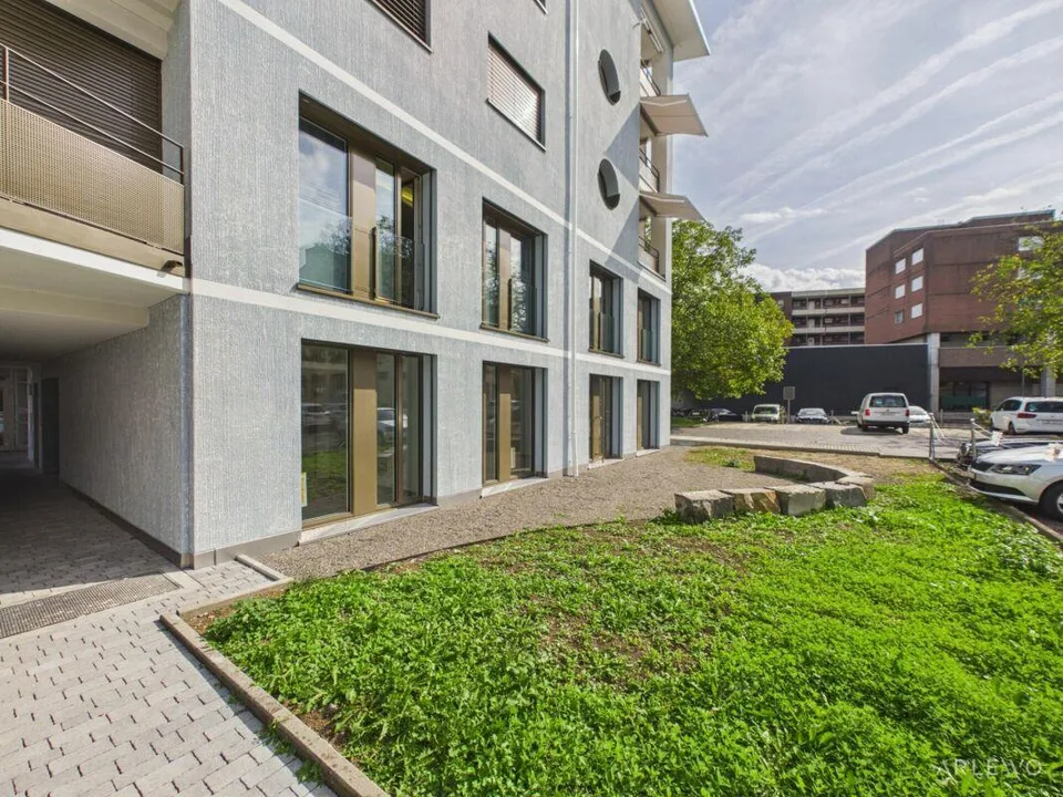 Ideale Raumeinteilung für Praxis- und Büronutzungen – Foto 17 von 20