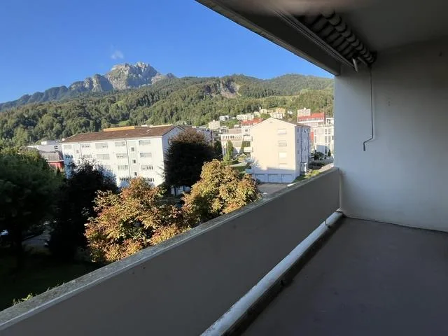 Teilsanierte 3.5-Zimmer-Wohnung – Foto 3 von 10