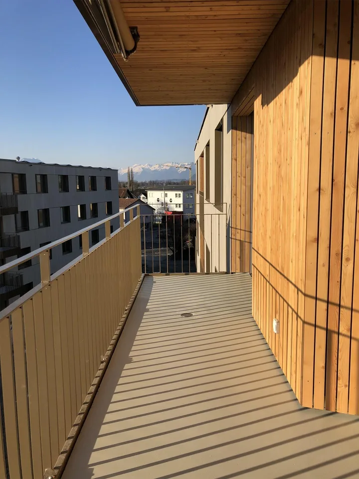 Grosszügige sonnige Wohnung mit Bergsicht, Strom Whg. Inkl. – Foto 5 von 6
