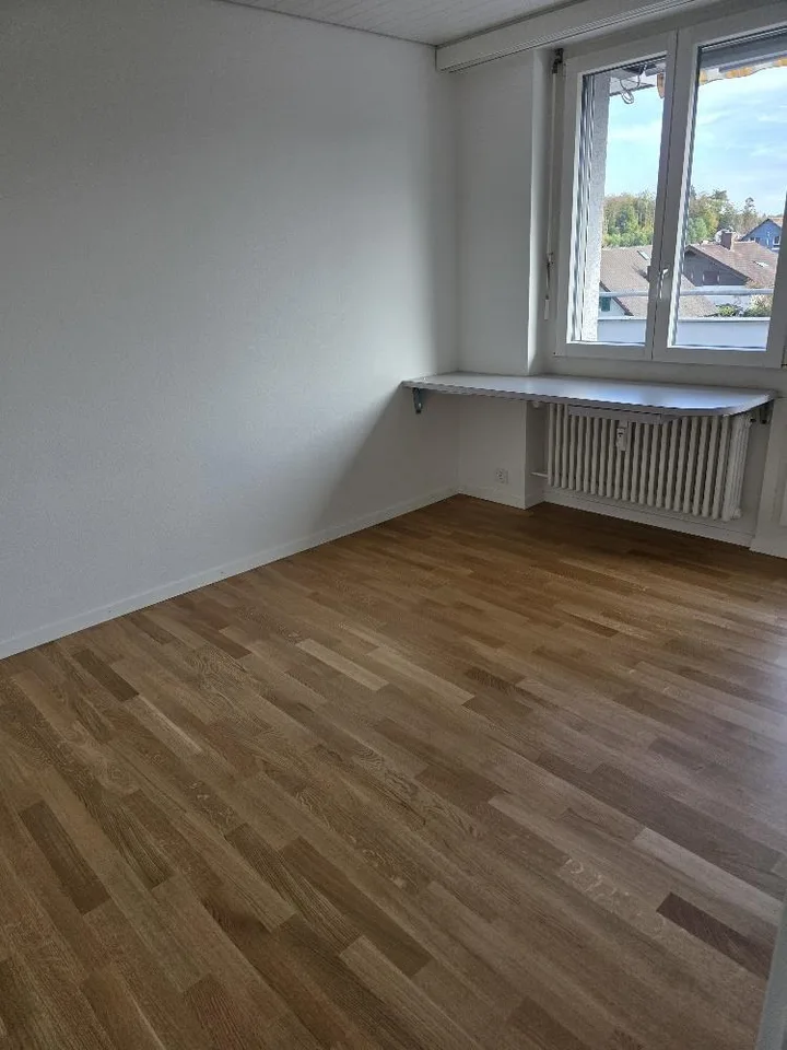 Charmant appartement 5 pièces avec jardin d'hiver et grand balcon – photo 7 sur 12