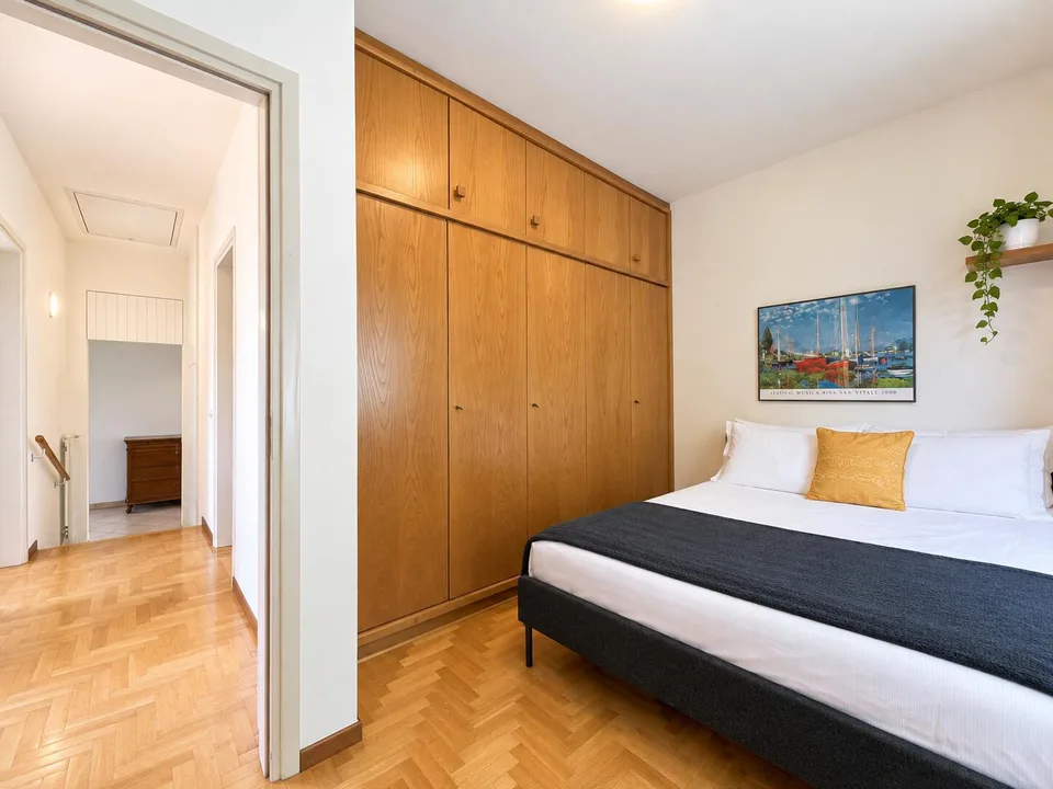 Mieten Sie 5.5 Zimmer mit Garten und Seeblick in Melano – Foto 8 von 10