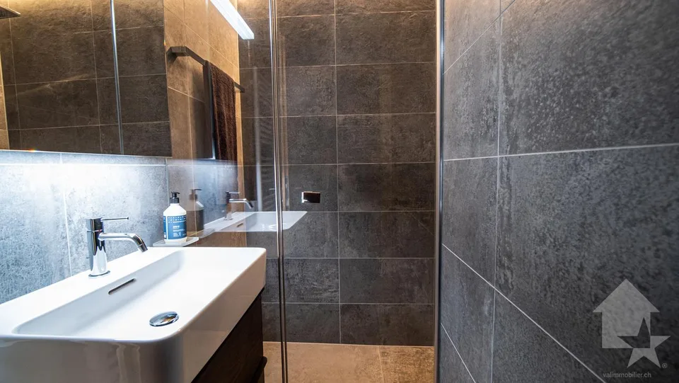 5 Zimmer Wohnung in St-Luc – Foto 4 von 7