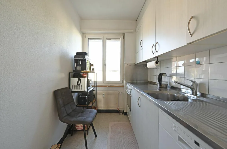 3.5-room apartment with view and parking space – photo 3 of 9