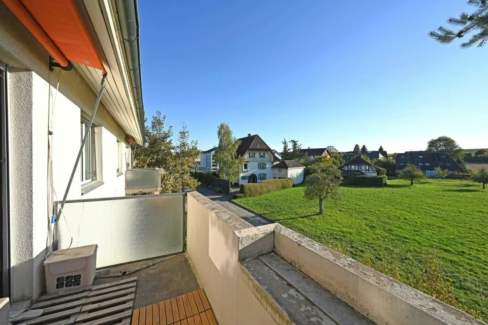 3.5-room apartment with view and parking space – photo 7 of 9