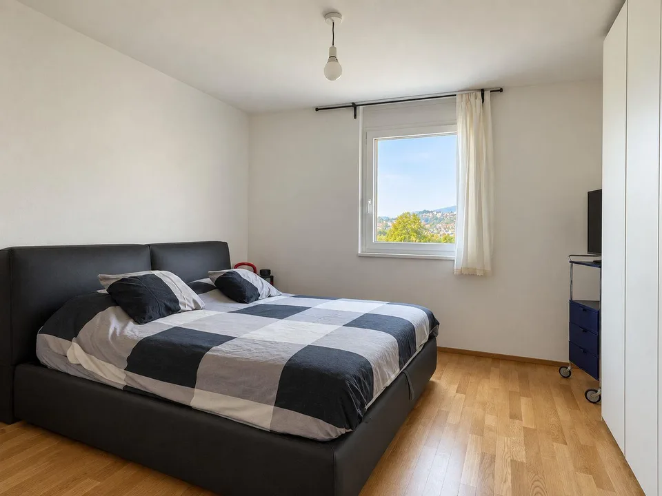 Moderne und helle 3,5-Zimmer-Wohnung mit gemütlicher Terrasse – Foto 6 von 11