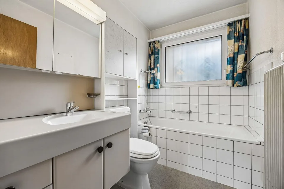 Ländlich wohnen mit Weitsicht: Flexibles Wohnhaus mit Ladenlokal un... – Foto 12 von 13