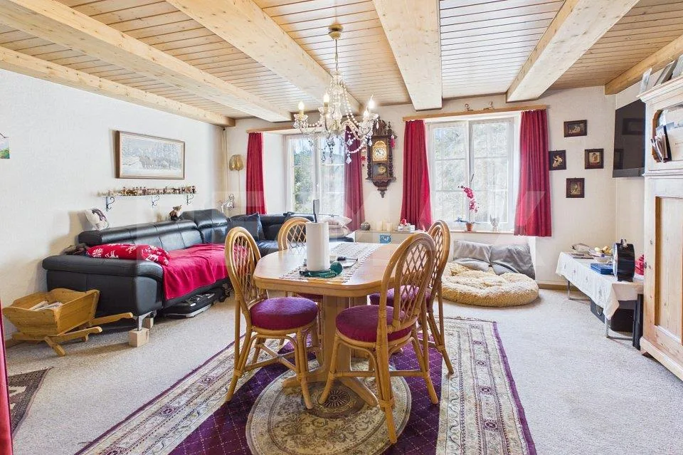 Einfamilienhaus mit historischem Charm und Potenzial – Foto 5 von 13