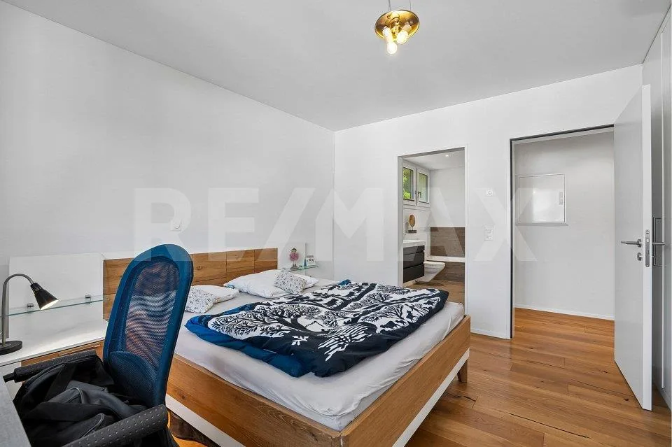 Appartement moderne 4½ pièces avec vue imprenable – photo 9 sur 13