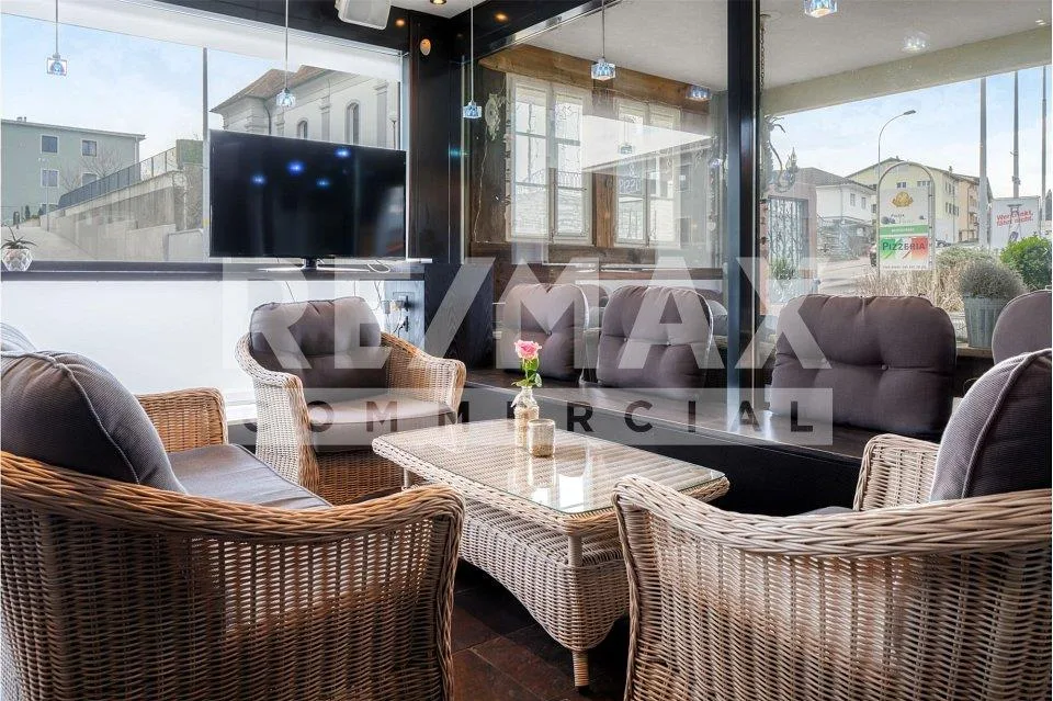 "Vielseitige Gewerbeimmobilie in Hellbühl: Moderne Gastronomie und ... – foto 6 di 13