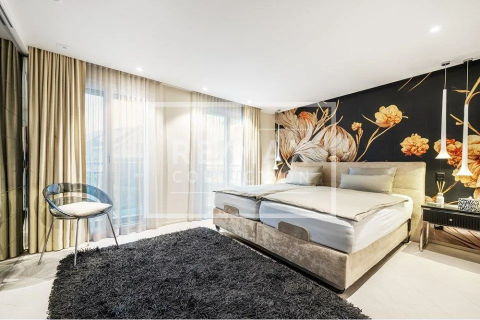 Stilvolles 5½-Zimmer-Doppeleinfamilienhaus mit hochwertigem Ausbaustandard – Foto 10 von 13