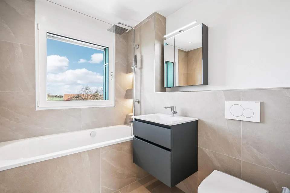 Neubau: Modern Wohnen mit Weitsicht – Foto 12 von 13