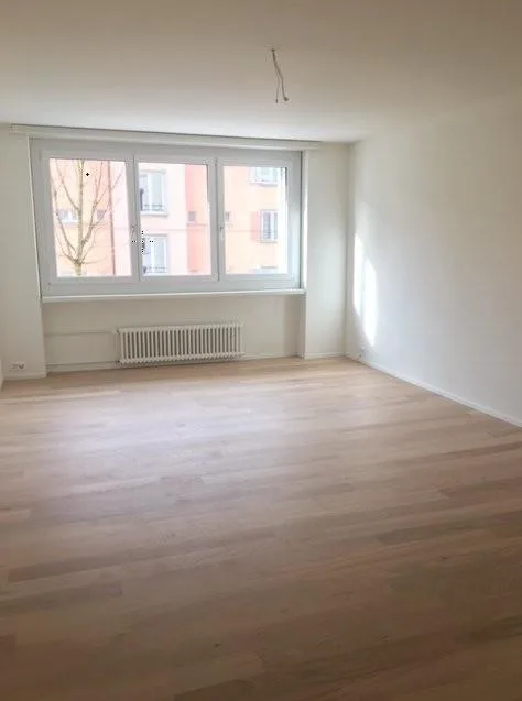 Renovated old building apartment near Enge quarter – photo 4 of 5