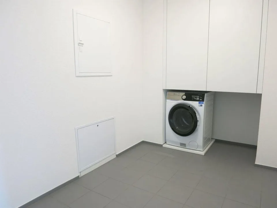 Alterswohnungen: Helle 3.5-Zimmer-Wohnung im 2. OG Gesundheitszentrum Brugg – Foto 7 von 9