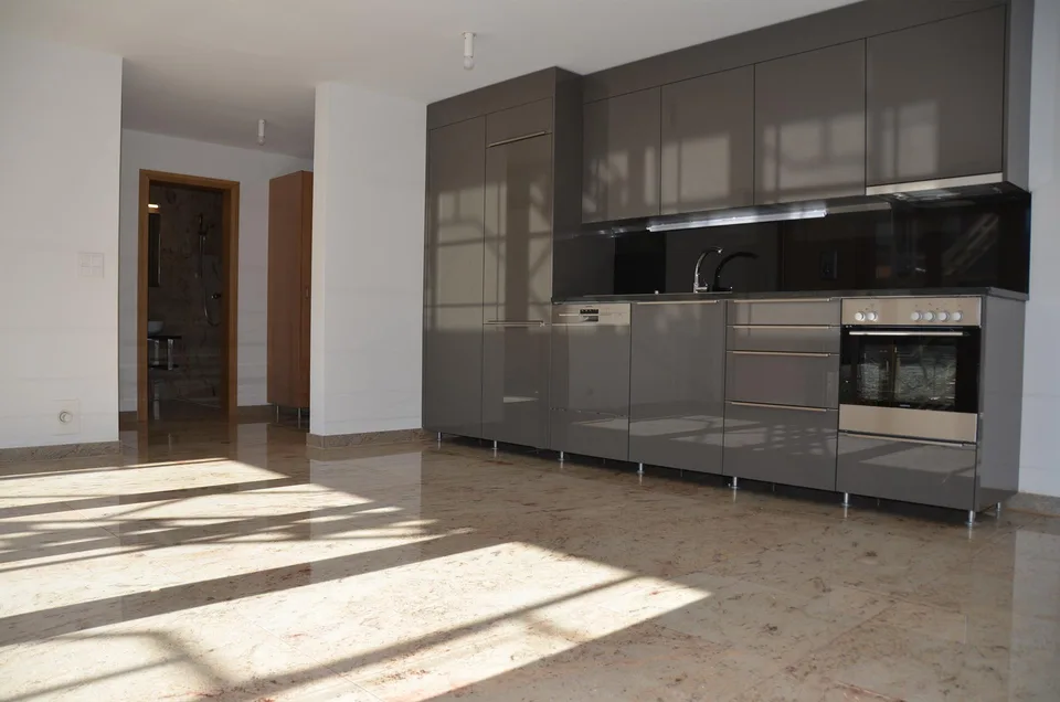 Hübsche Wohnung mit Sitzplatz und Garten – Foto 2 von 10