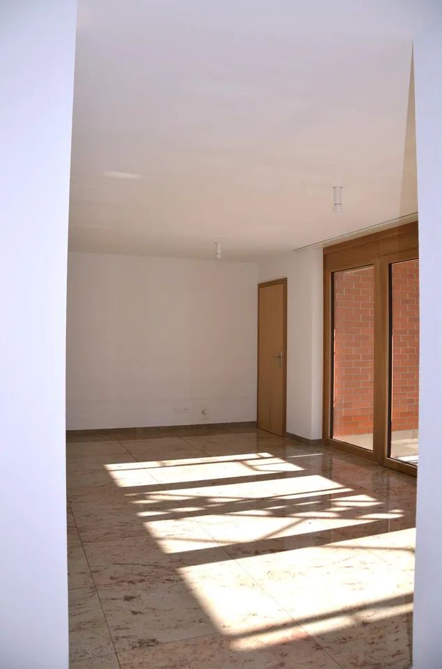 Hübsche Wohnung mit Sitzplatz und Garten – Foto 4 von 10
