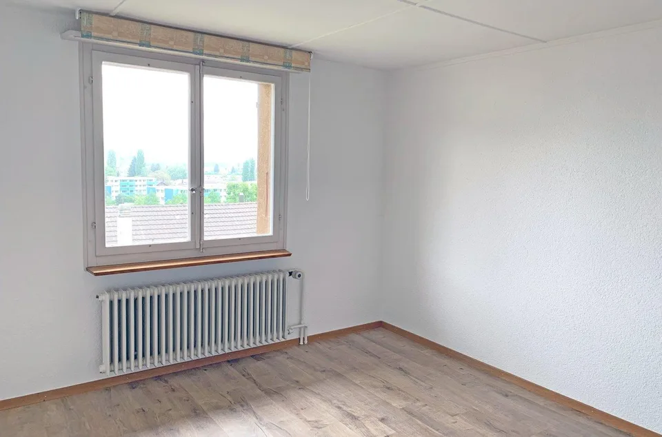Vivere con comfort e vista panoramica – appartamento 3.5 locali a Belp – foto 3 di 12