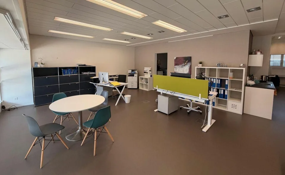 Bürofläche an bester Lage, mitten in Lyss! – photo 3 of 6