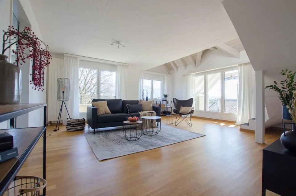 Attraktive 4.5-Zimmer-Maisonettewohnung an bevorzugter Lage – foto 3 di 16