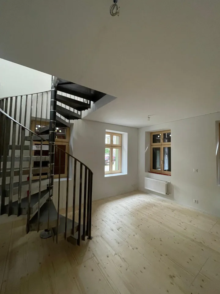 Erstbezug: Exklusive Maisonette-Loftwohnung mit sonniger Dachterrasse – Foto 4 von 8