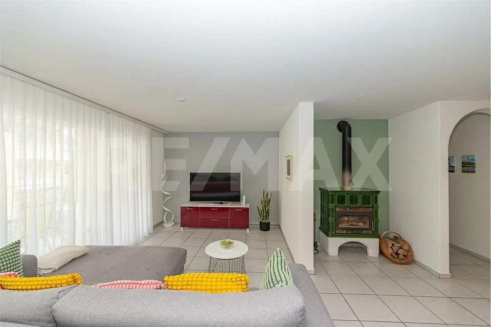 Helle, gepflegte 4.5-Zimmerwohnung mit 2 Balkonen, moderner Ausstat... – Foto 9 von 13