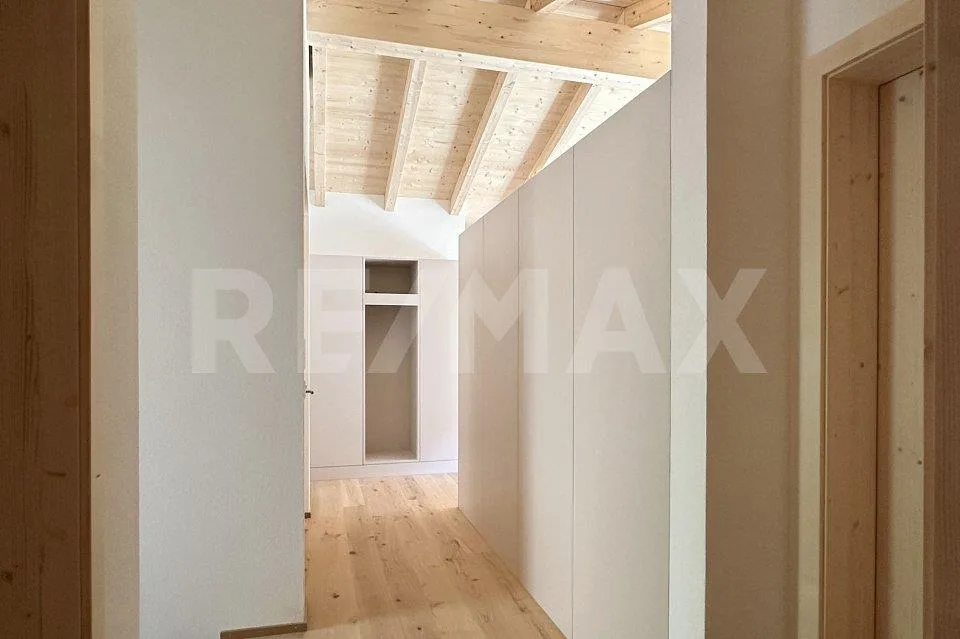 Energiebewusst wohnen! Garglas.ch - 4½-Zimmer-Dachwohnung E11 mit A... – foto 5 di 13