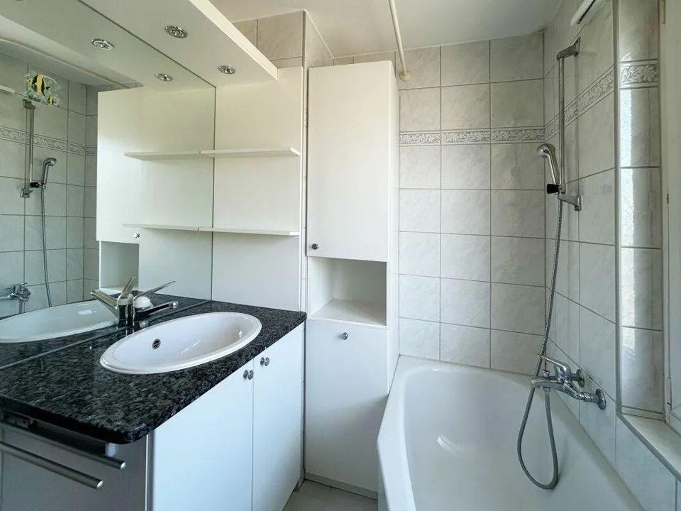 Casa a schiera di 4 locali accogliente con area di seduta all'aperto spaziosa e garage privato – foto 9 di 13