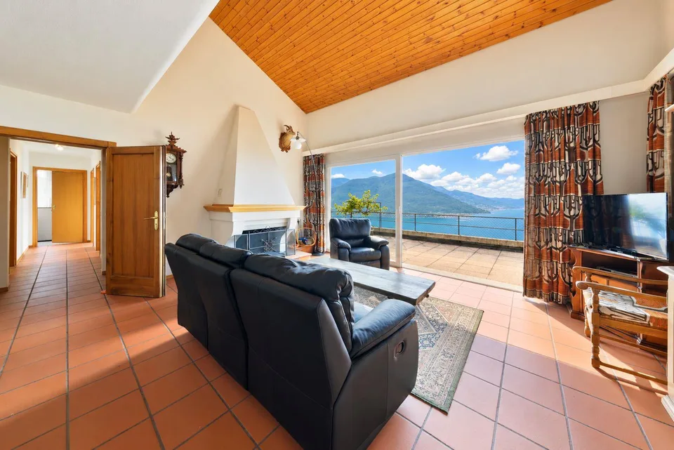 Villa in a breathtaking panoramic location – photo 6 of 10